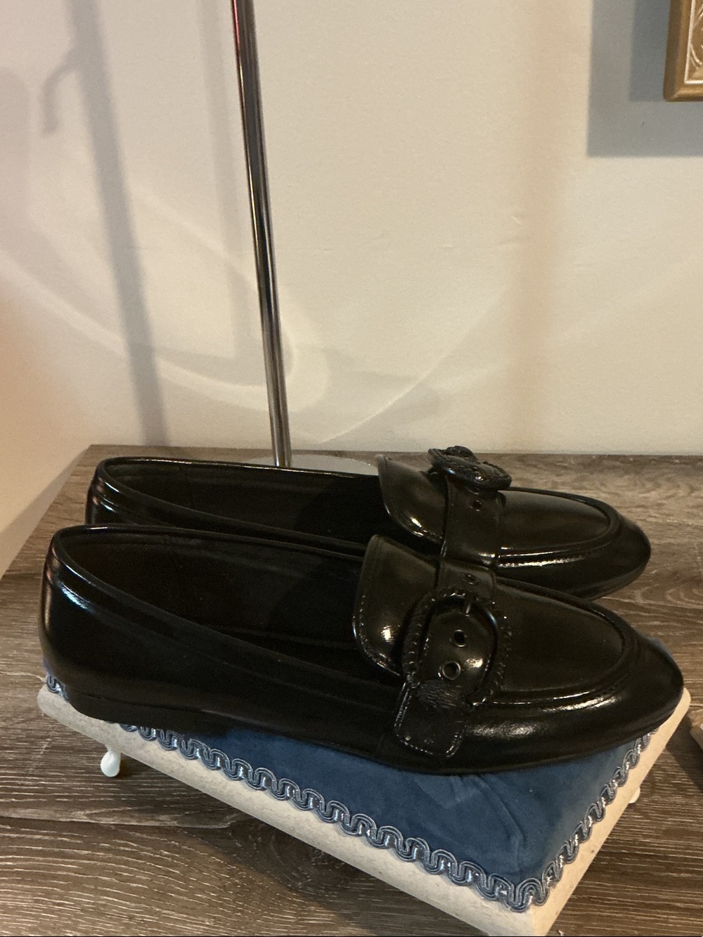 Kurt Geiger Mayfair Loafers Black Patent Leather Crystal Embellished Eagle Sz 36 - Picture 2 of 10